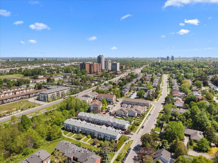 Photo 40 at 241 Monterey Drive, Nepean (Leslie Park), Ottawa