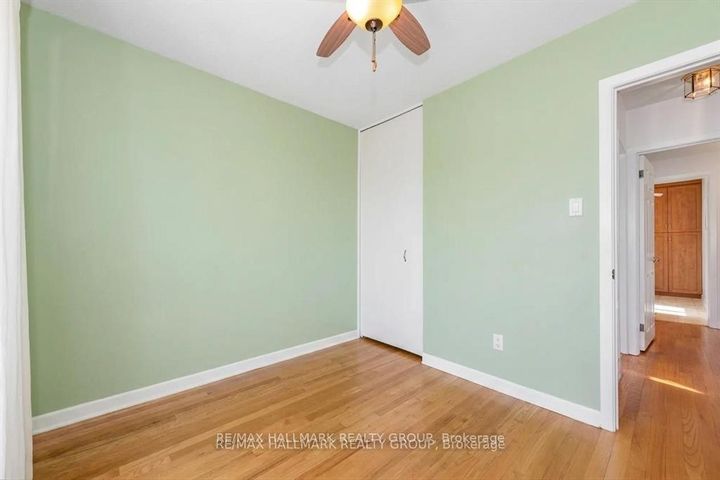 Photo 16 at 20 Mulvagh Avenue, Nepean (Borden Farm/Stewart Farm/Carleton Heights/Parkwood Hills), Ottawa