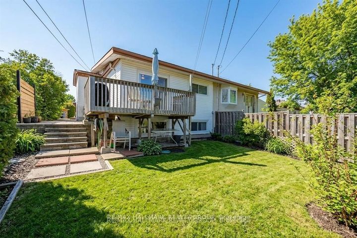 Photo 35 at 20 Mulvagh Avenue, Nepean (Borden Farm/Stewart Farm/Carleton Heights/Parkwood Hills), Ottawa
