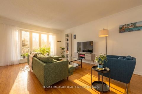 Photo 6 at 20 Mulvagh Avenue, Nepean (Borden Farm/Stewart Farm/Carleton Heights/Parkwood Hills), Ottawa