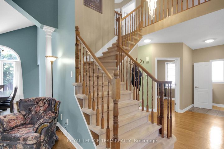 Photo 19 at 4 Maple Stand Way, Nepean (Barrhaven East), Ottawa