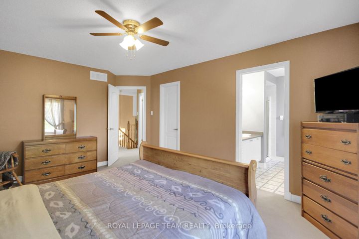 Photo 22 at 4 Maple Stand Way, Nepean (Barrhaven East), Ottawa