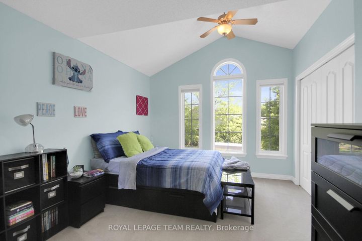 Photo 25 at 4 Maple Stand Way, Nepean (Barrhaven East), Ottawa
