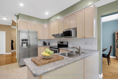 Photo 9 at 4 Maple Stand Way, Nepean (Barrhaven East), Ottawa