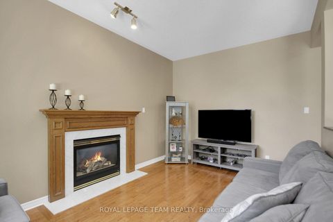 Photo 16 at 4 Maple Stand Way, Nepean (Barrhaven East), Ottawa