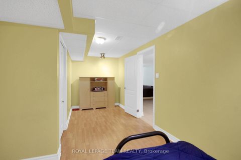 Photo 35 at 4 Maple Stand Way, Nepean (Barrhaven East), Ottawa