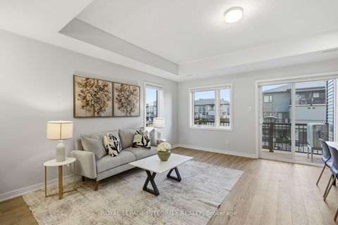 Photo 5 at 302 Parnian Private, Nepean (Half Moon Bay), Ottawa