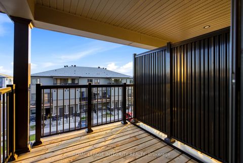 Photo 15 at 302 Parnian Private, Nepean (Half Moon Bay), Ottawa