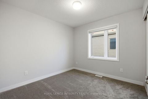 Photo 18 at 302 Parnian Private, Nepean (Half Moon Bay), Ottawa