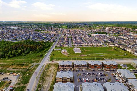 Photo 23 at 302 Parnian Private, Nepean (Half Moon Bay), Ottawa