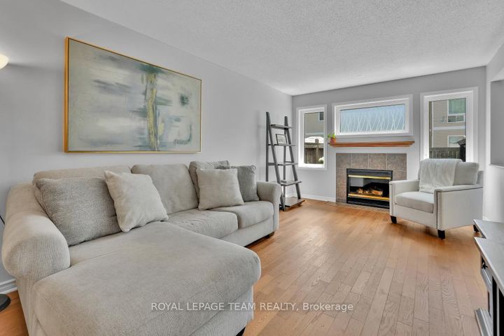 Photo 11 at 111 Fairlop Way, Nepean (Longfields), Ottawa