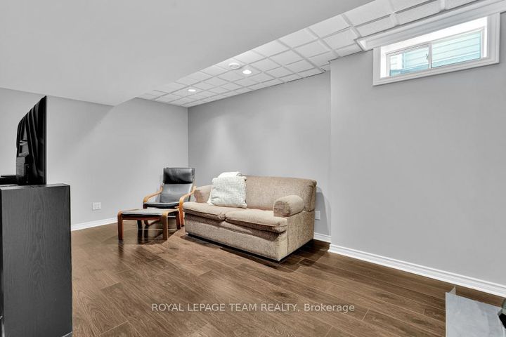 Photo 29 at 111 Fairlop Way, Nepean (Longfields), Ottawa