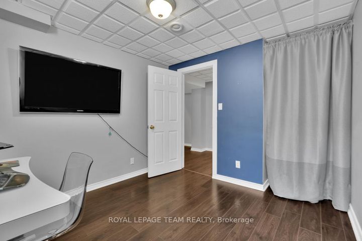 Photo 32 at 111 Fairlop Way, Nepean (Longfields), Ottawa