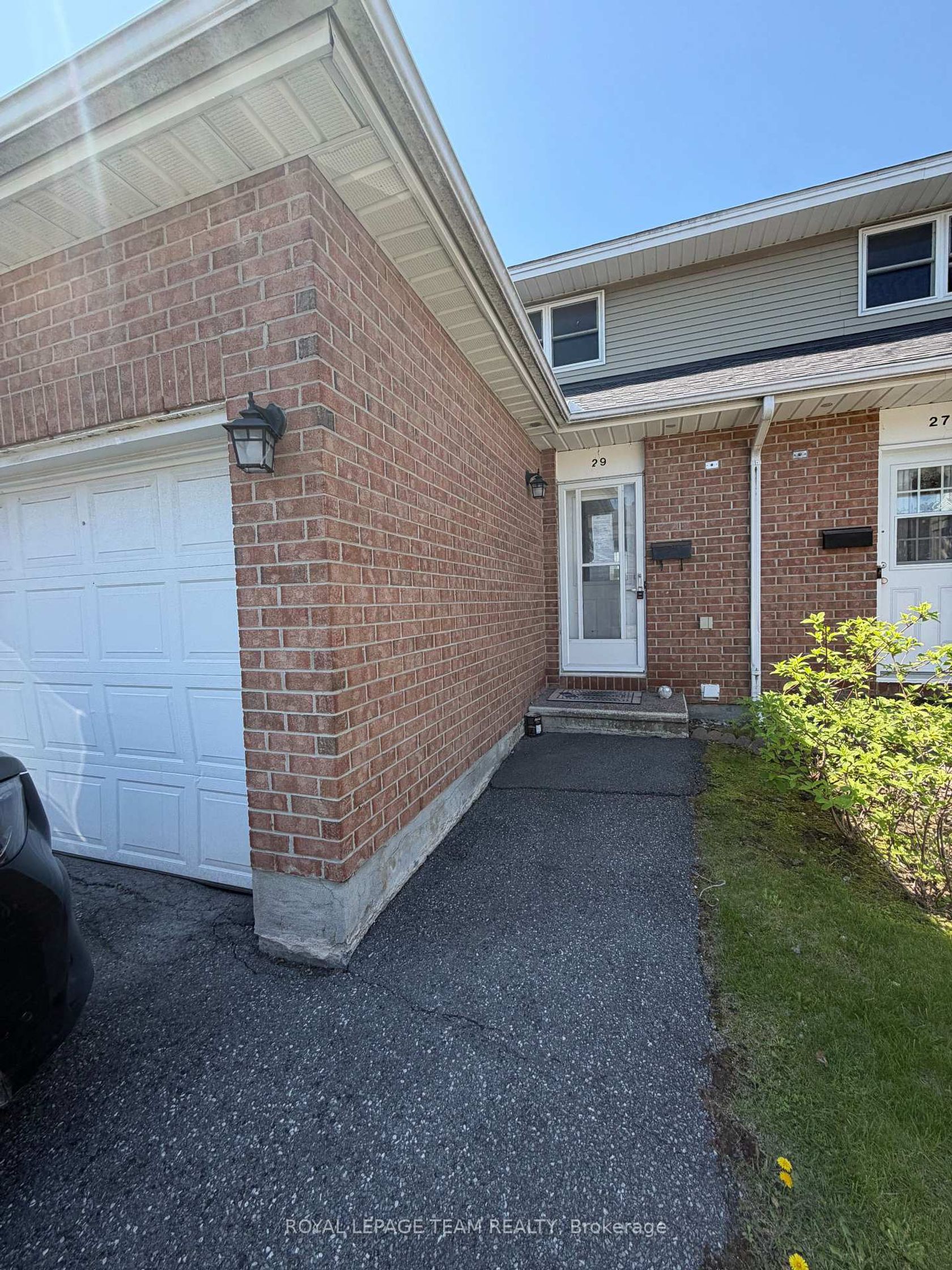 29 Bentbrook Crescent, Nepean (Heritage Park), Ottawa 