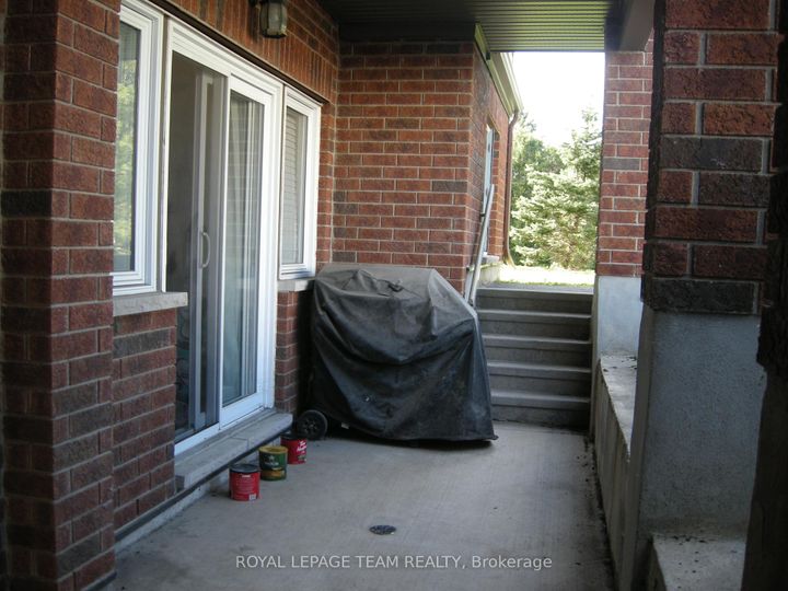 Photo 3 at H - 105 Fraser Fields Way, Nepean (Heritage Park), Ottawa
