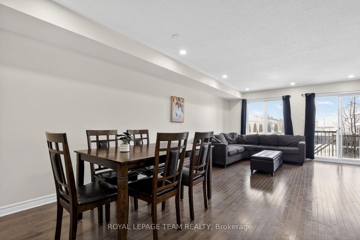 Photo 8 at 627B Chapman Mills Drive, Nepean (Strandherd), Ottawa