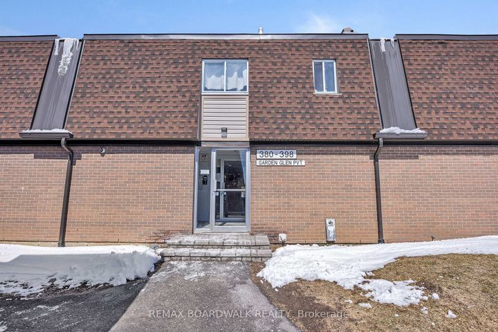 Photo 0 at 67 - 392 Garden Glen Private, Nepean (Meadowlands/Crestview), Ottawa