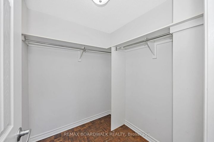 Photo 21 at 67 - 392 Garden Glen Private, Nepean (Meadowlands/Crestview), Ottawa