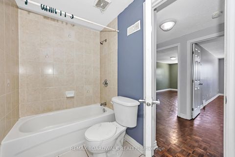 Photo 23 at 67 - 392 Garden Glen Private, Nepean (Meadowlands/Crestview), Ottawa