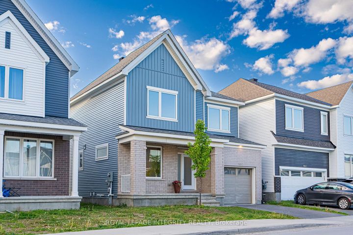 Photo 2 at 1857 HAIKU Street, Nepean (Half Moon Bay), Ottawa