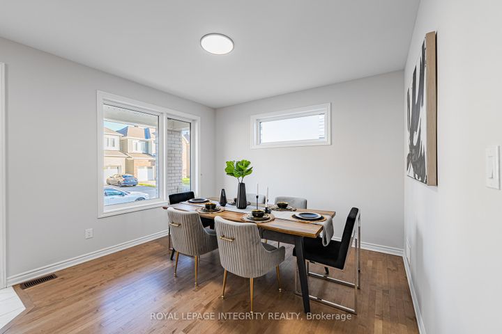 Photo 3 at 1857 HAIKU Street, Nepean (Half Moon Bay), Ottawa