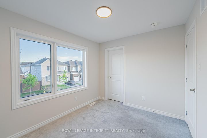 Photo 31 at 1857 HAIKU Street, Nepean (Half Moon Bay), Ottawa