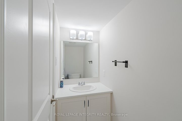 Photo 32 at 1857 HAIKU Street, Nepean (Half Moon Bay), Ottawa
