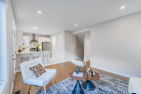 Photo 10 at 1857 HAIKU Street, Nepean (Half Moon Bay), Ottawa
