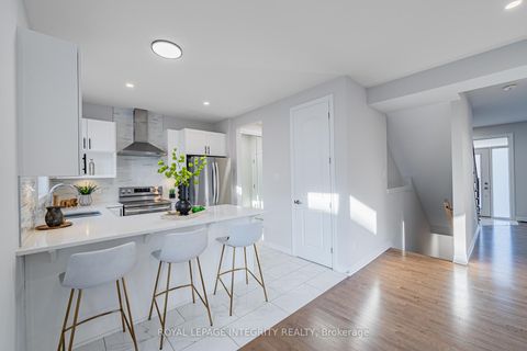 Photo 12 at 1857 HAIKU Street, Nepean (Half Moon Bay), Ottawa
