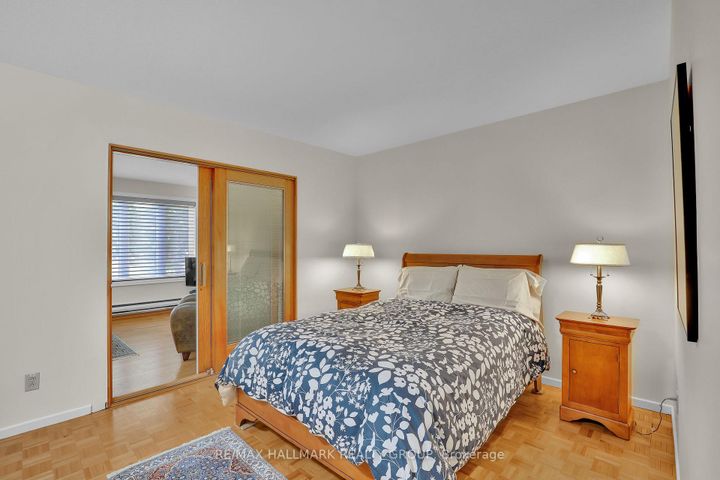Photo 14 at 39 Biscayne Crescent, Nepean (Borden Farm/Stewart Farm/Carleton Heights/Parkwood Hills), Ottawa