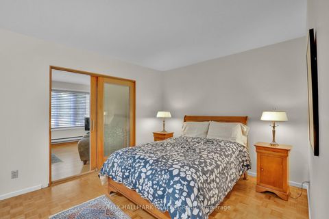 Photo 14 at 39 Biscayne Crescent, Nepean (Borden Farm/Stewart Farm/Carleton Heights/Parkwood Hills), Ottawa
