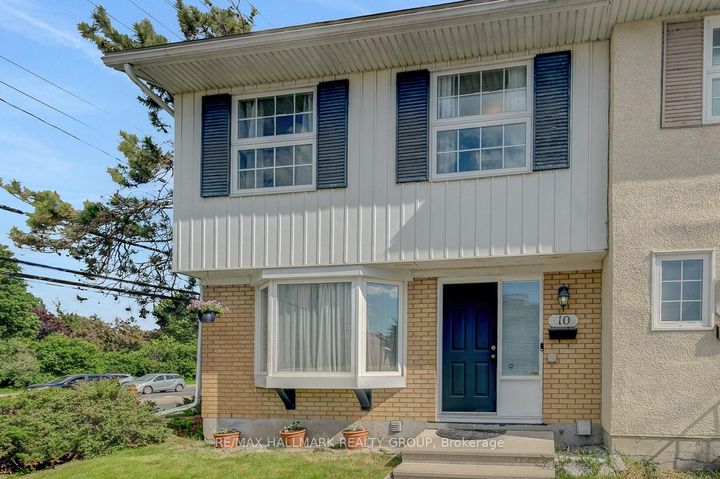 Photo 2 at 10 Greenbank Road, Nepean (Leslie Park), Ottawa