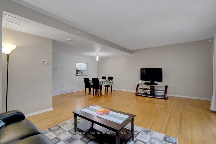 Photo 9 at 10 Greenbank Road, Nepean (Leslie Park), Ottawa