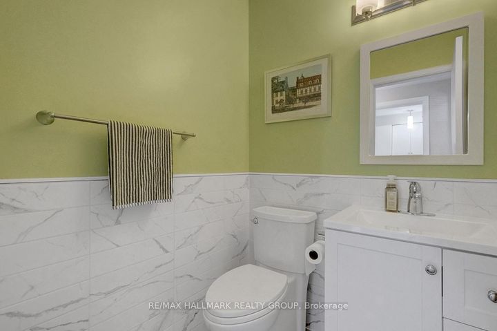 Photo 20 at 10 Greenbank Road, Nepean (Leslie Park), Ottawa