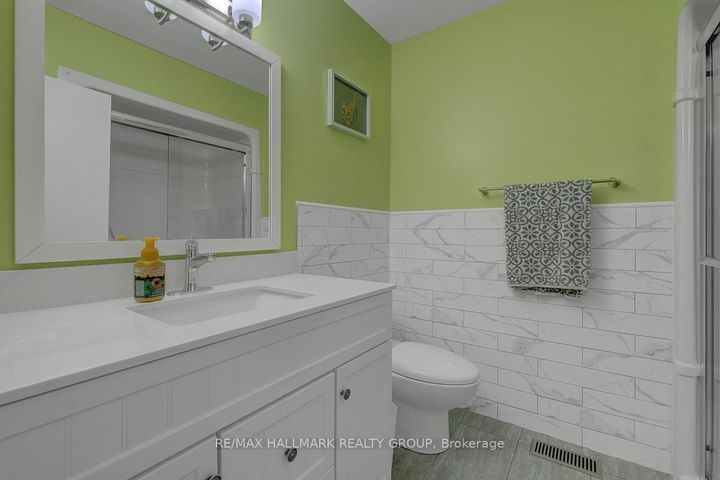 Photo 32 at 10 Greenbank Road, Nepean (Leslie Park), Ottawa