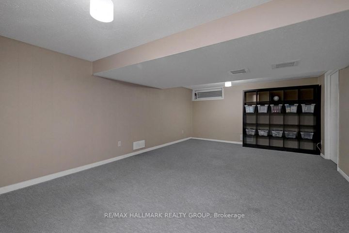 Photo 33 at 10 Greenbank Road, Nepean (Leslie Park), Ottawa