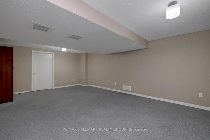 Photo 36 at 10 Greenbank Road, Nepean (Leslie Park), Ottawa