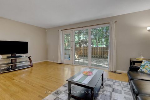Photo 6 at 10 Greenbank Road, Nepean (Leslie Park), Ottawa