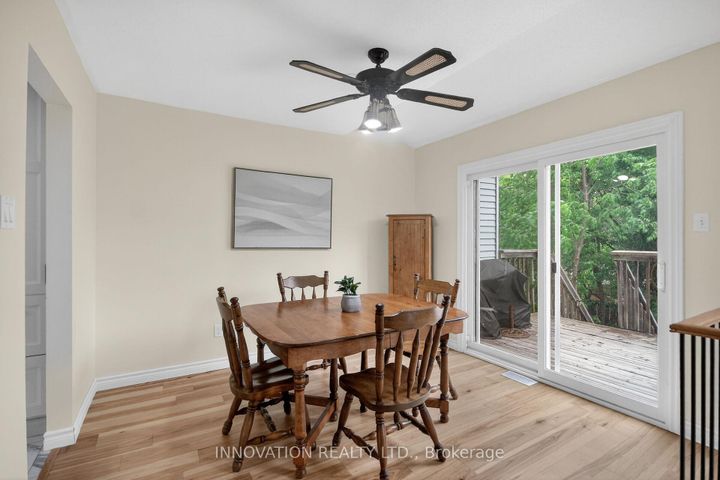 Photo 16 at 4 Bridgewater Terrace, Nepean (Cedargrove/Fraserdale), Ottawa