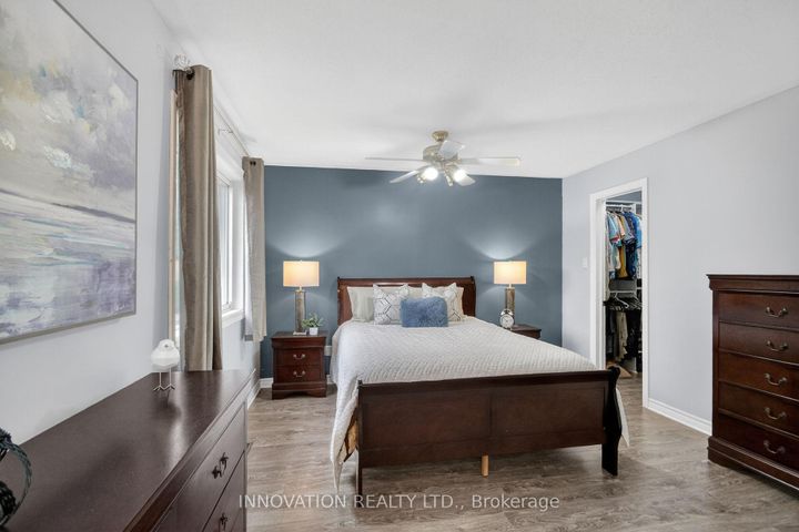 Photo 23 at 4 Bridgewater Terrace, Nepean (Cedargrove/Fraserdale), Ottawa