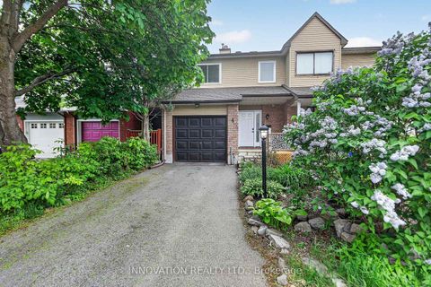 Photo 0 at 4 Bridgewater Terrace, Nepean (Cedargrove/Fraserdale), Ottawa
