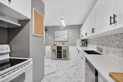 Photo 12 at 4 Bridgewater Terrace, Nepean (Cedargrove/Fraserdale), Ottawa
