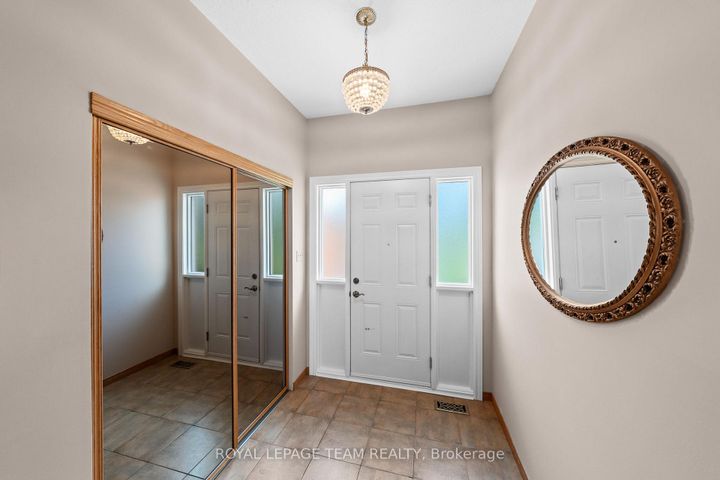 Photo 4 at 44 Steeple Hill Crescent, Nepean (Fallowfield), Ottawa