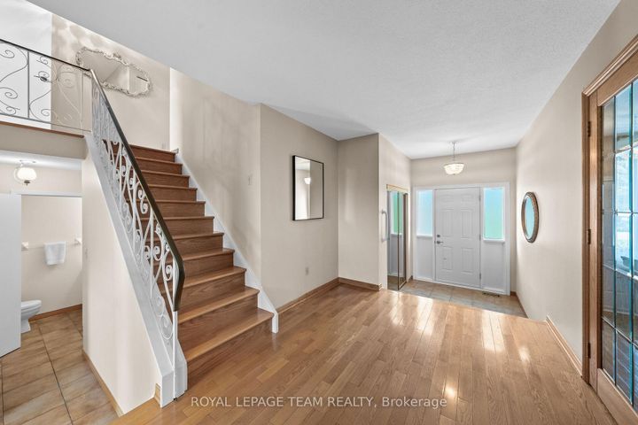 Photo 21 at 44 Steeple Hill Crescent, Nepean (Fallowfield), Ottawa