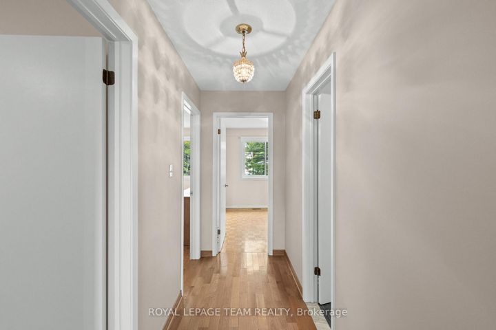 Photo 26 at 44 Steeple Hill Crescent, Nepean (Fallowfield), Ottawa