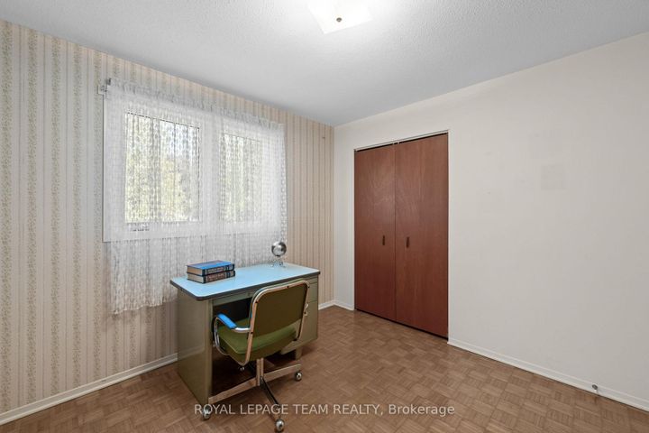 Photo 28 at 44 Steeple Hill Crescent, Nepean (Fallowfield), Ottawa