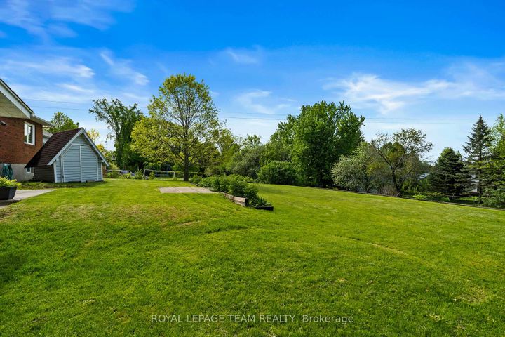 Photo 39 at 44 Steeple Hill Crescent, Nepean (Fallowfield), Ottawa