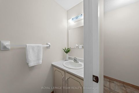 Photo 19 at 44 Steeple Hill Crescent, Nepean (Fallowfield), Ottawa