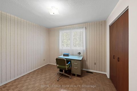 Photo 27 at 44 Steeple Hill Crescent, Nepean (Fallowfield), Ottawa