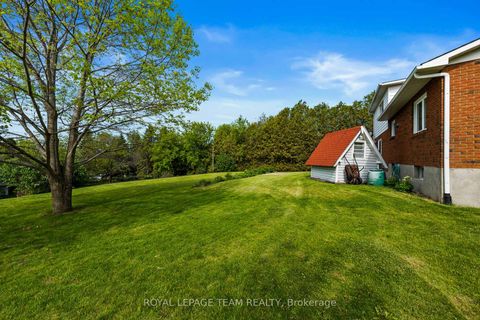 Photo 36 at 44 Steeple Hill Crescent, Nepean (Fallowfield), Ottawa